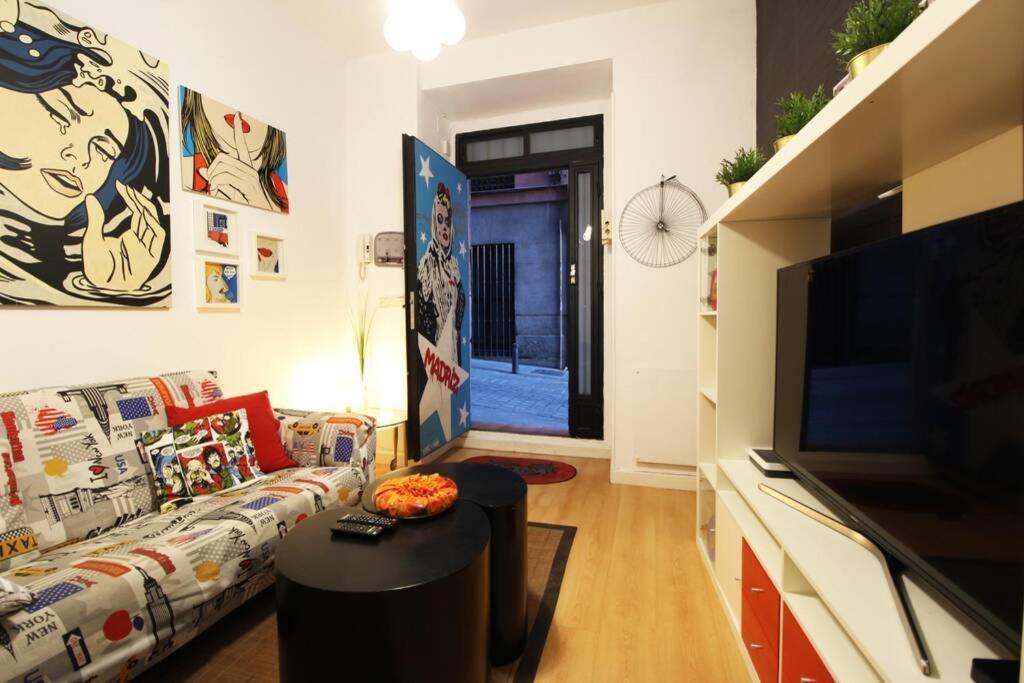 Centrico Apartamento Estilo Pop-Art By Batuecas Мадрид Экстерьер фото